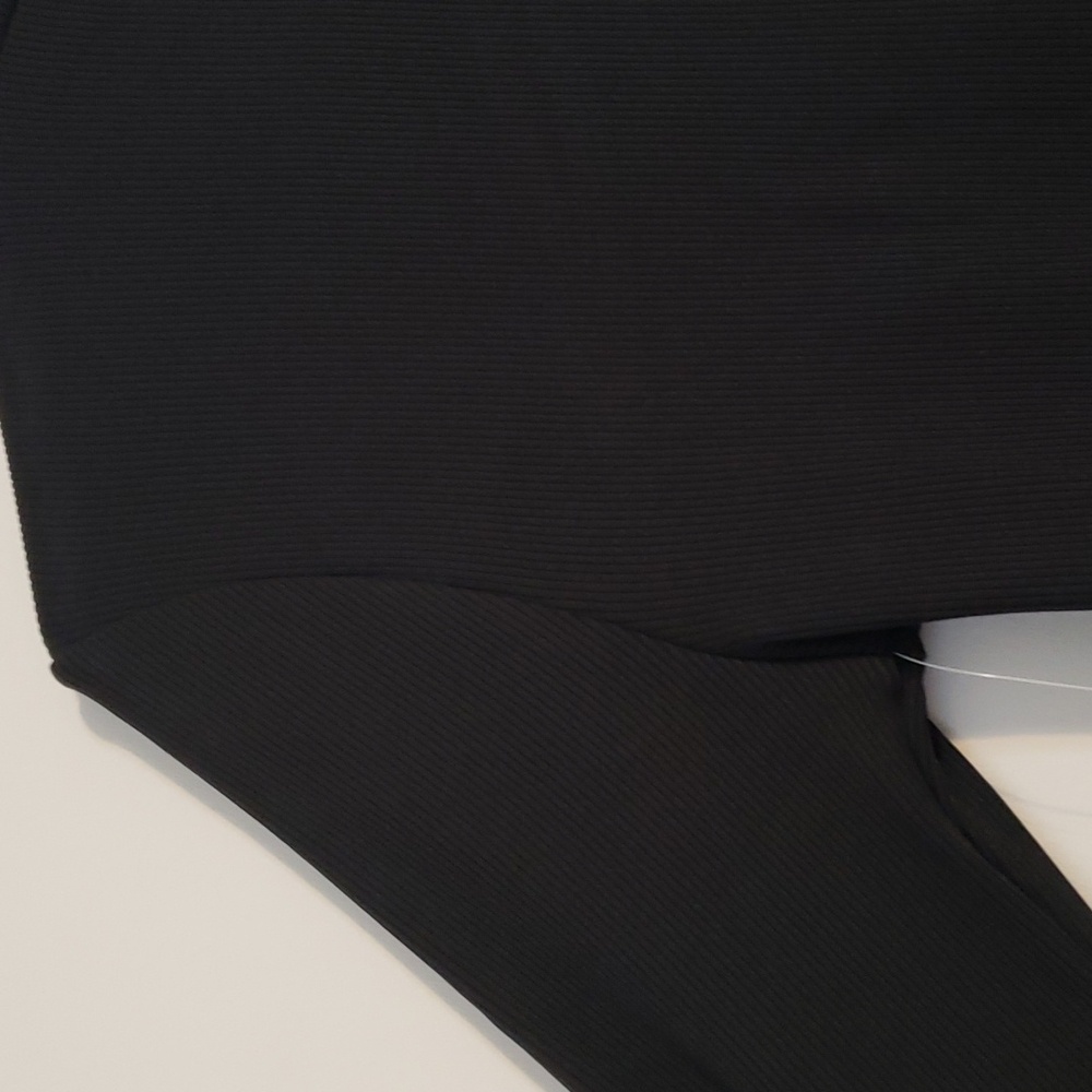 Carmen Marc Valvo black long sleeve shirt - Picture 12 of 16